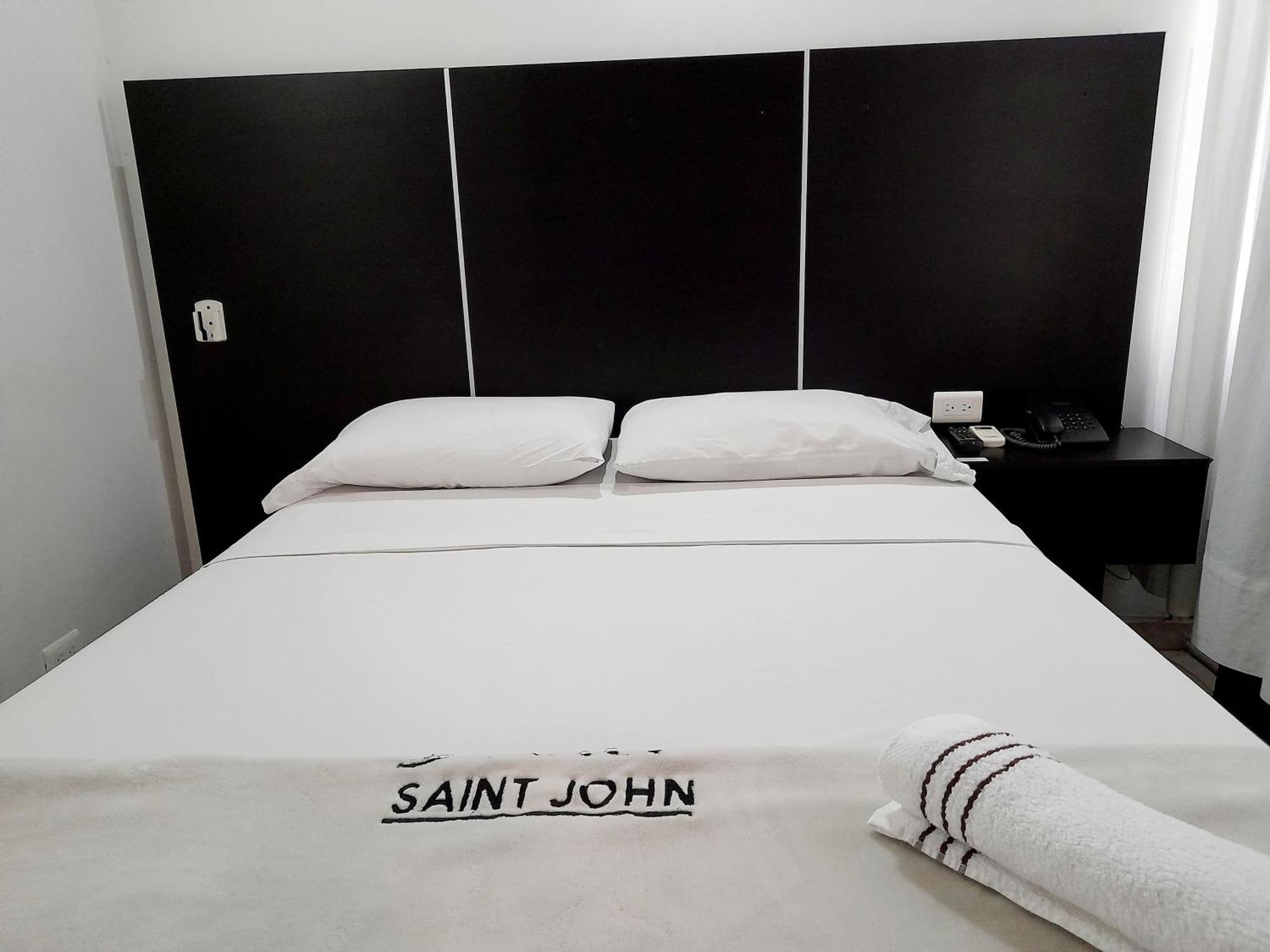 Hotel Saint John Medellín Exterior foto